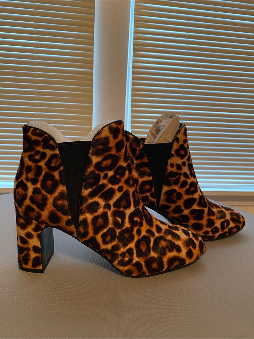White House Black Market Leopard Print Ankle Booties in Brown & Black